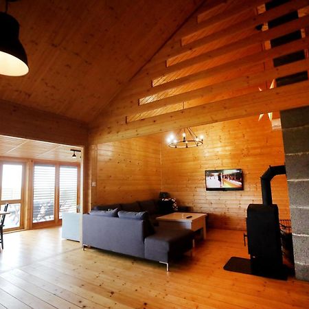 Domek Caloroczny Powidz Tel 512-589-997 Exteriér fotografie
