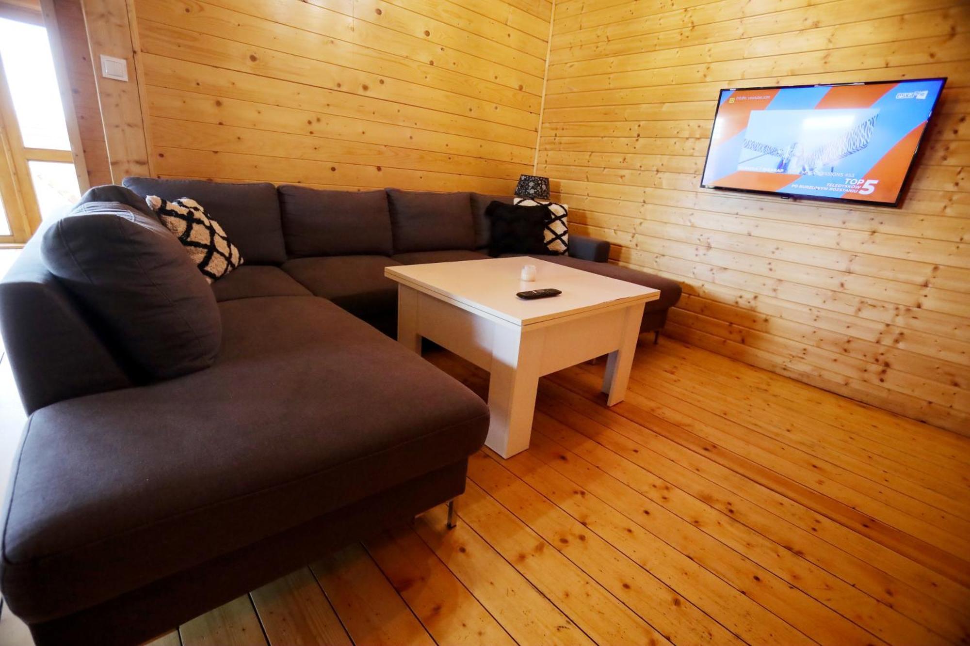 Domek Caloroczny Powidz Tel 512-589-997 Exteriér fotografie