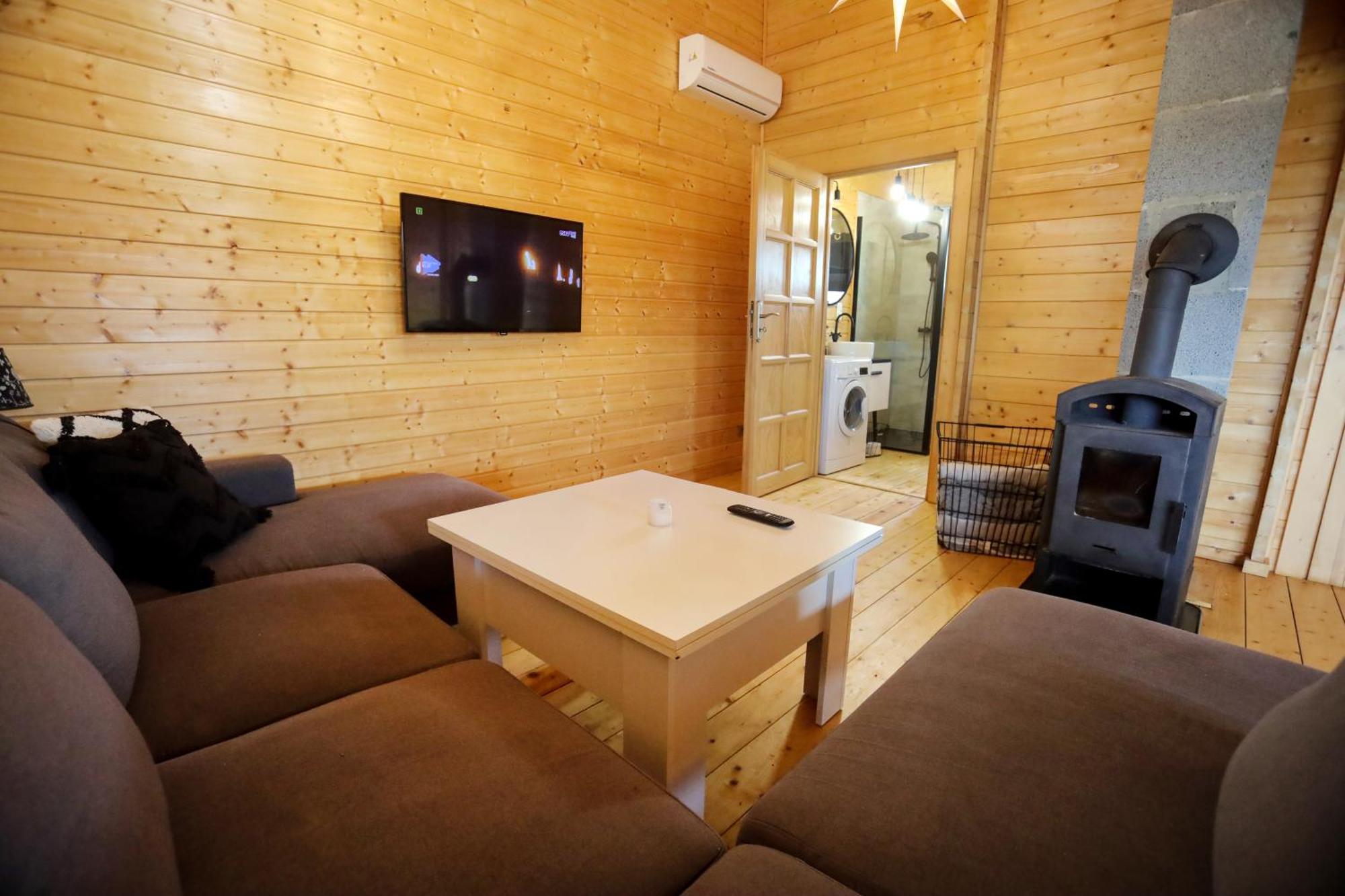 Domek Caloroczny Powidz Tel 512-589-997 Exteriér fotografie